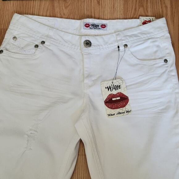 339 What About Me Capri Jeans Sz 9/10 Distresses - Picture 2 of 10